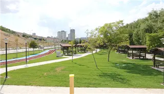 ALACAATLI VATAN PARKI VE PİKNİK ALANI