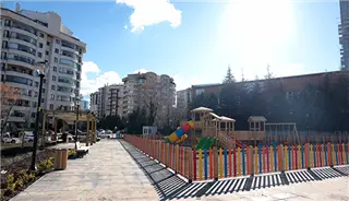 MUTLULUK ÇOCUK OYUN PARKI görseli