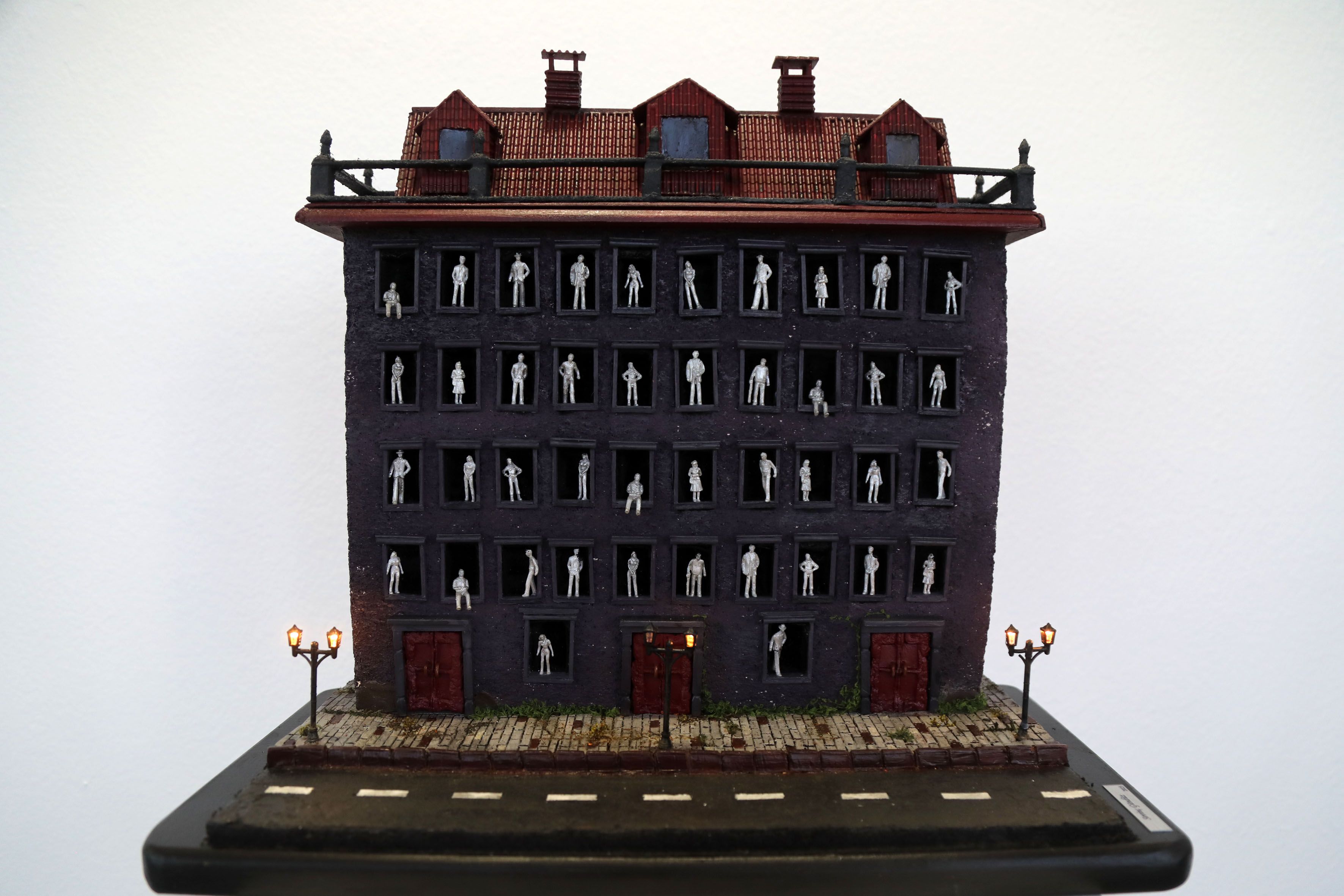 "Sanatın Küçük ve Büyülü Dünyası" Diorama Sergisi Ziyarete Açıldı