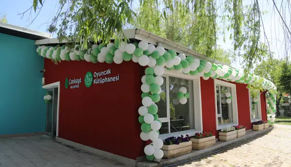 OYUNCAK KÜTÜPHANESİ