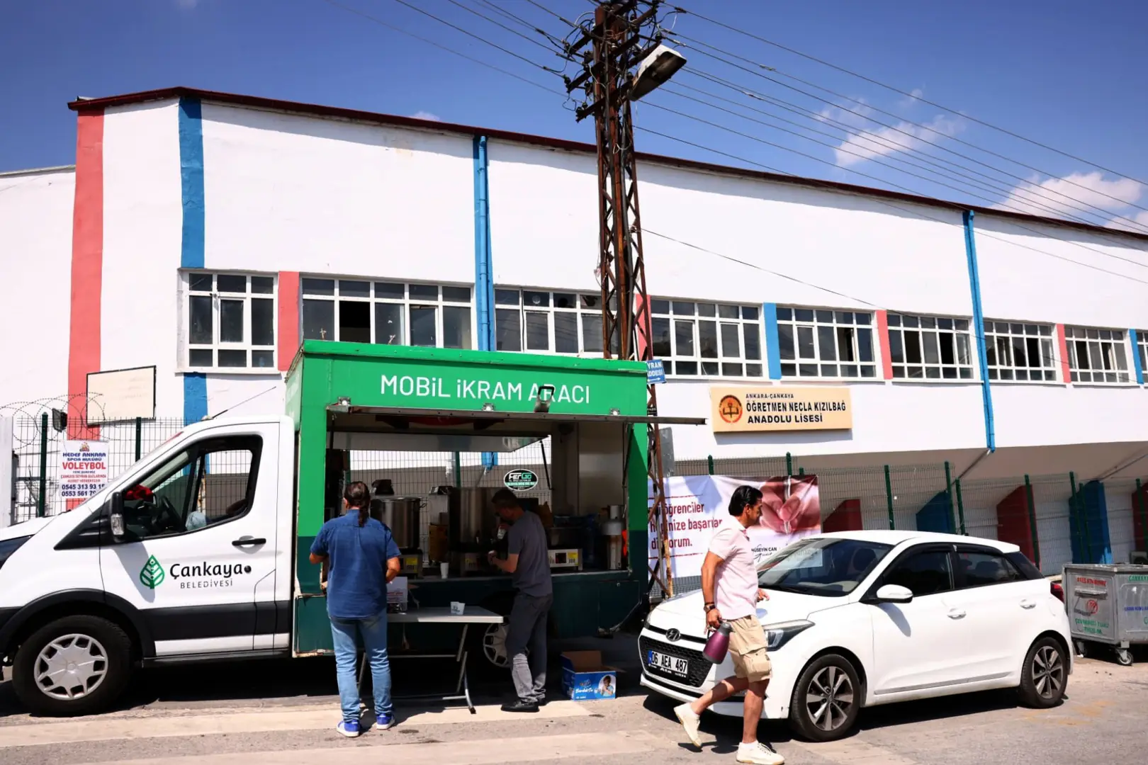 Çankaya Belediyesi Öğrencilerin Ve Ailelerinin Yanında
